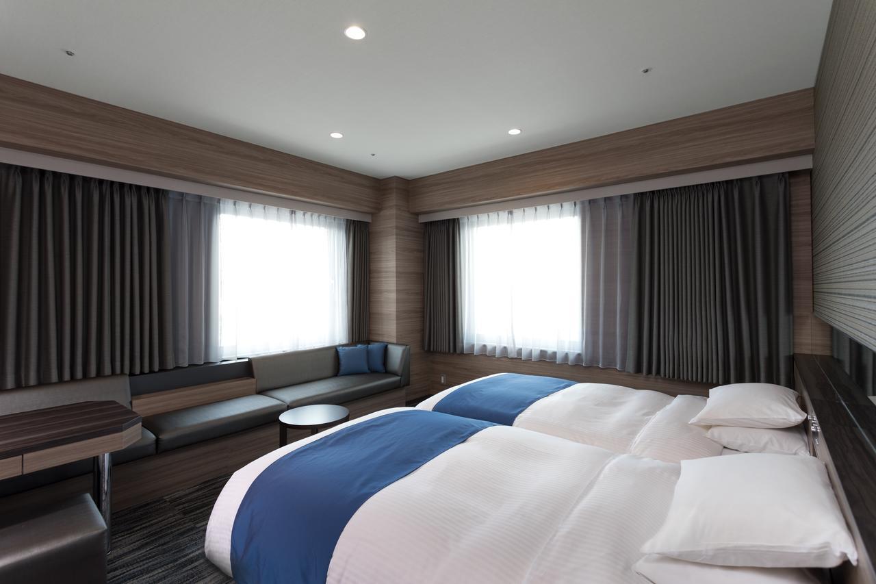 Hotel Hewitt Koshien Нисиномия Экстерьер фото