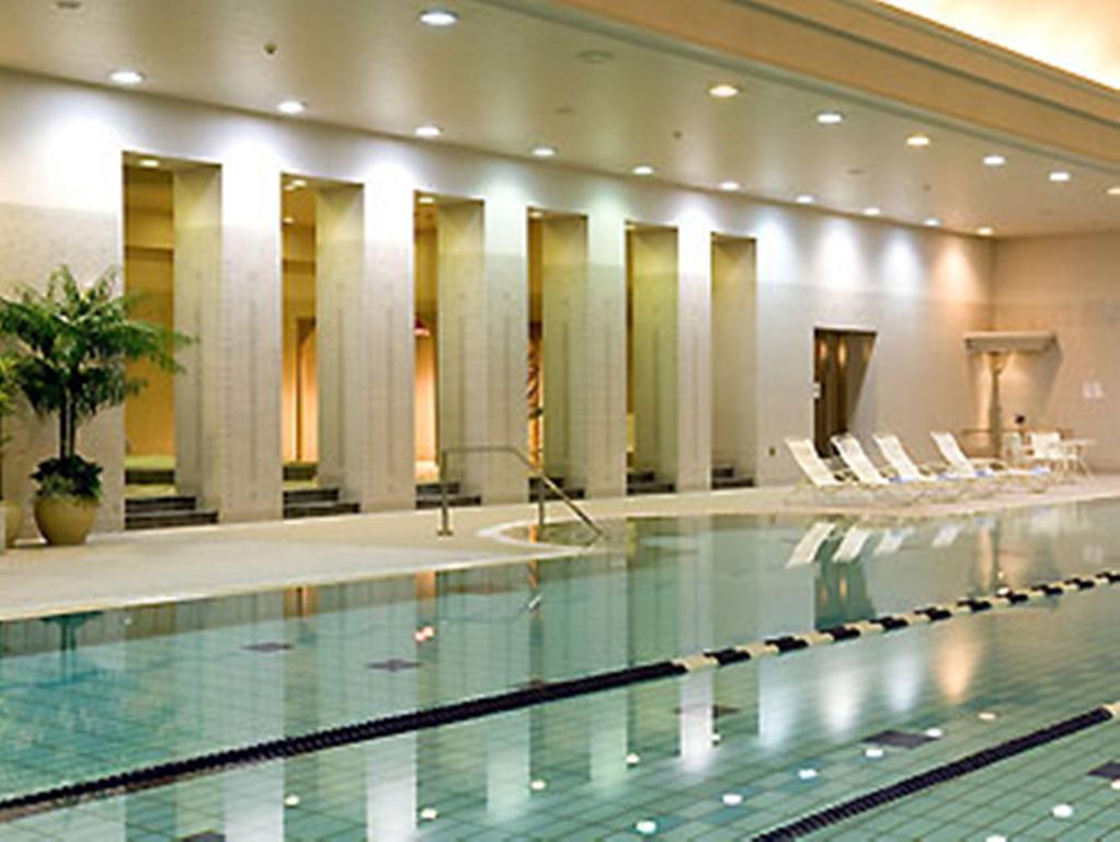 Hotel Hewitt Koshien Нисиномия Экстерьер фото