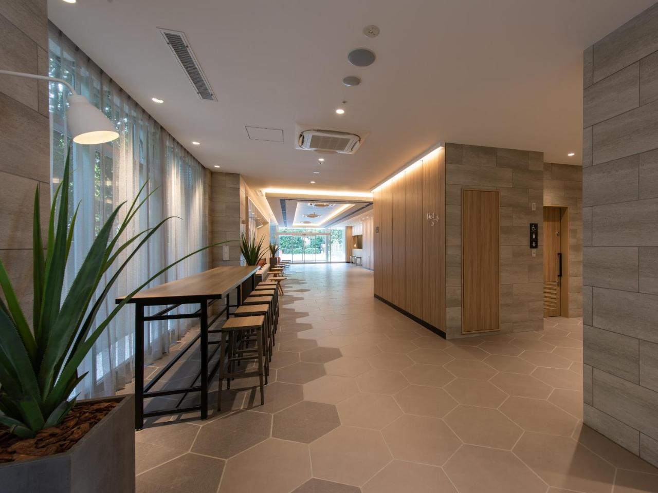 Hotel Hewitt Koshien Нисиномия Экстерьер фото